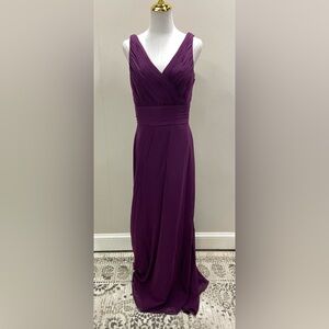 NWT Jordan Chiffon Dress. Size 10